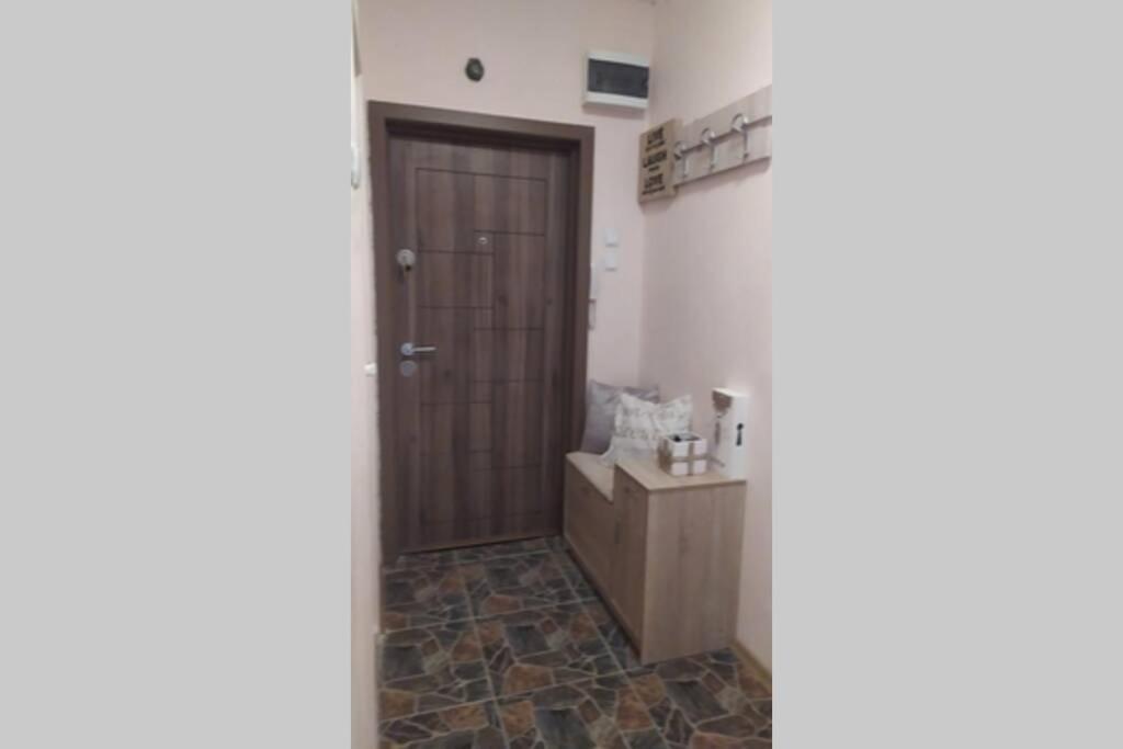 Lovely City Center 1Bd, 1Bt Apartment Sofya Dış mekan fotoğraf