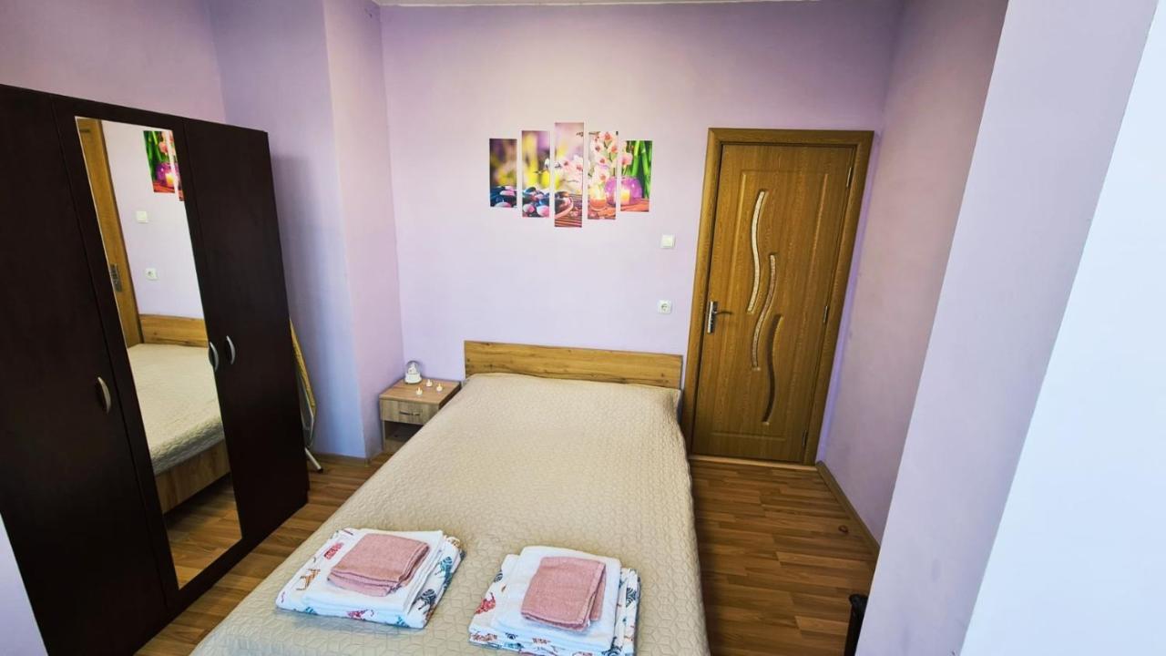 Lovely City Center 1Bd, 1Bt Apartment Sofya Dış mekan fotoğraf